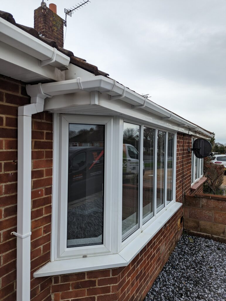 clean windows, fascias, soffits and gutters